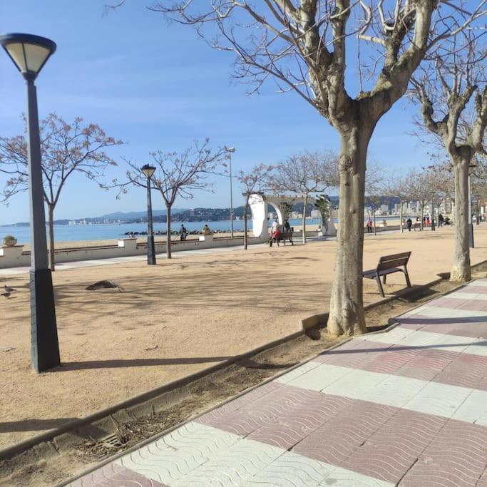 Apartamento Refugio En El Centro De Palamós Exterior foto